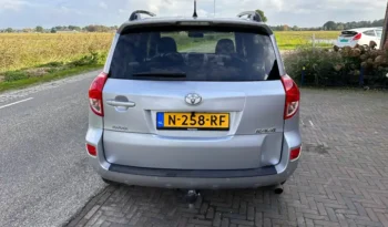 TOYOTA RAV 4 2.0 VVTi complet
