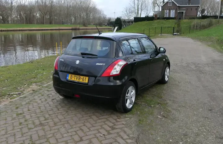 Suzuki Swift 1.2 Bandit complet