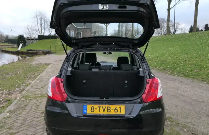 Suzuki Swift 1.2 Bandit complet