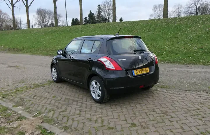 Suzuki Swift 1.2 Bandit complet