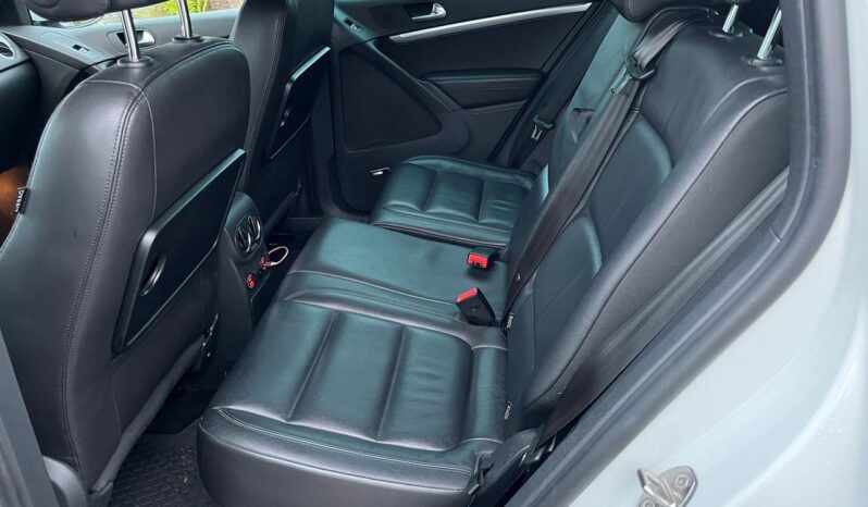 Volkswagen TIGUAN 2.0-177 D 4MOTION complet