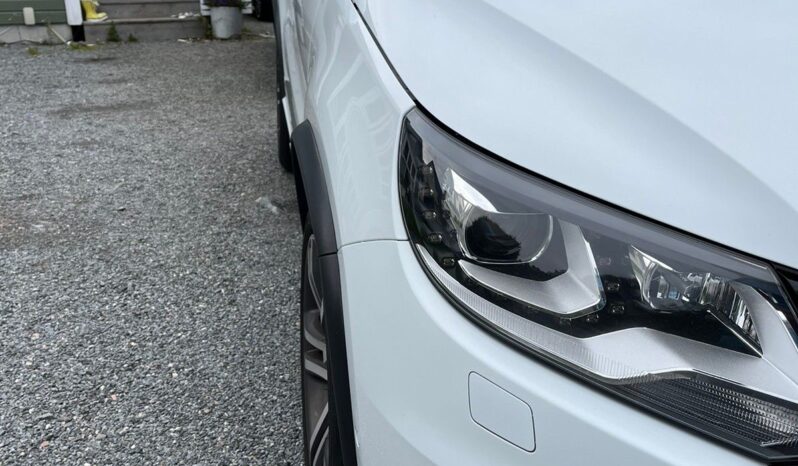 Volkswagen TIGUAN 2.0-177 D 4MOTION complet
