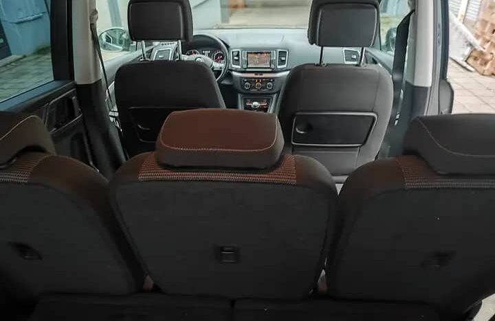 Peugeot 208 – 2014 (Citadines) complet