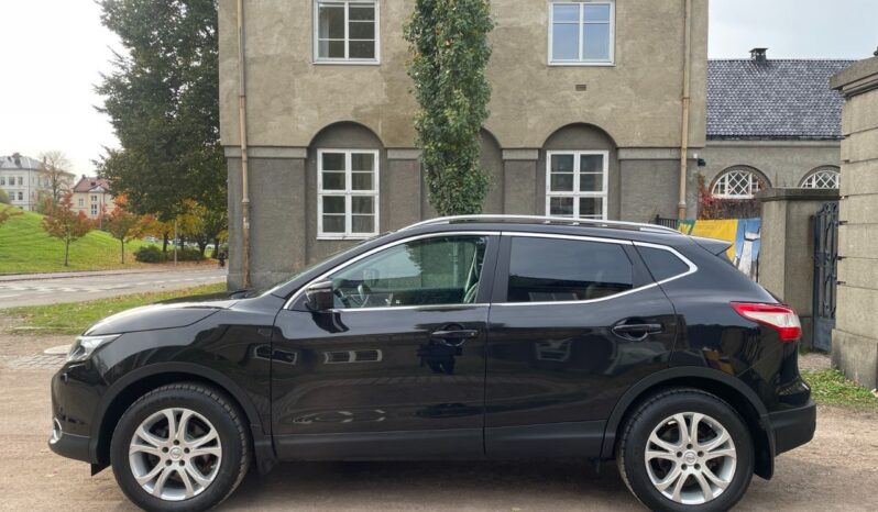 NISSAN   Qashqai 1,2 complet