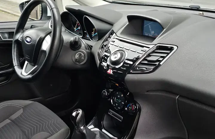 Ford Fiesta 1.0 complet