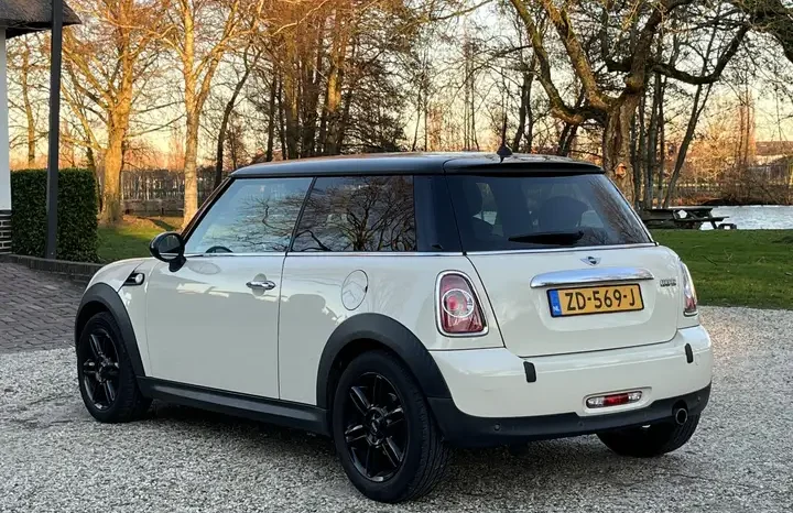 MINI Cooper 1.6 complet
