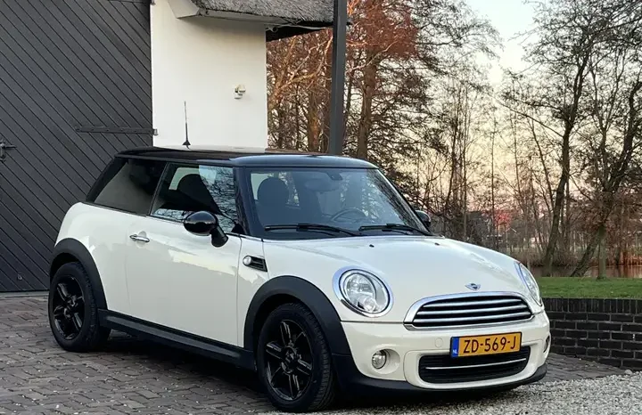 MINI Cooper 1.6 complet