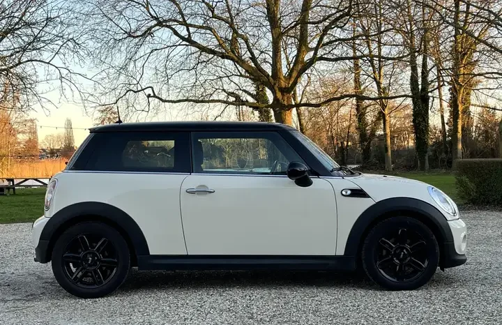 MINI Cooper 1.6 complet