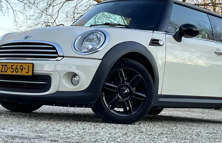 MINI Cooper 1.6 complet