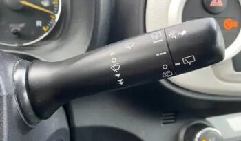 TOYOTA Yaris 1.0 VVT-i Trend complet