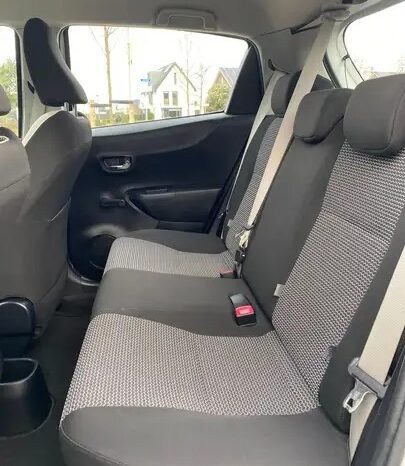 TOYOTA Yaris 1.0 VVT-i Trend complet