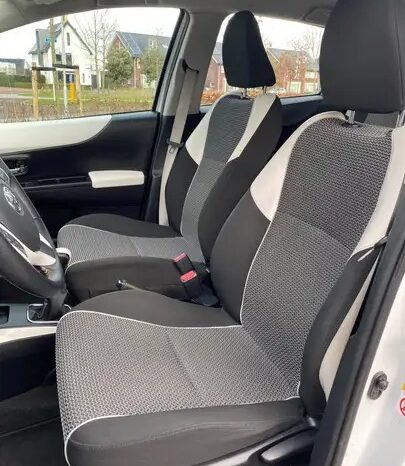 TOYOTA Yaris 1.0 VVT-i Trend complet