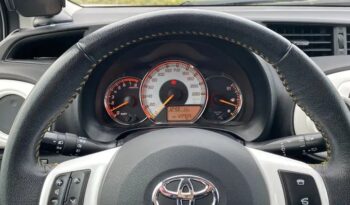 TOYOTA Yaris 1.0 VVT-i Trend complet