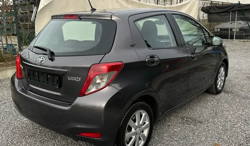 Toyota Yaris 1.3 complet