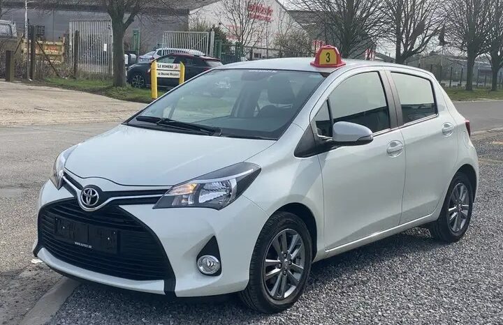 Toyota Yaris 1.33i complet