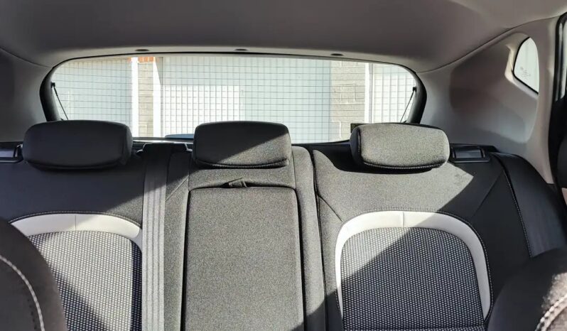 Kia Ceed / 1.4i complet
