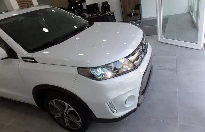 Suzuki  Vitara 1.6 complet