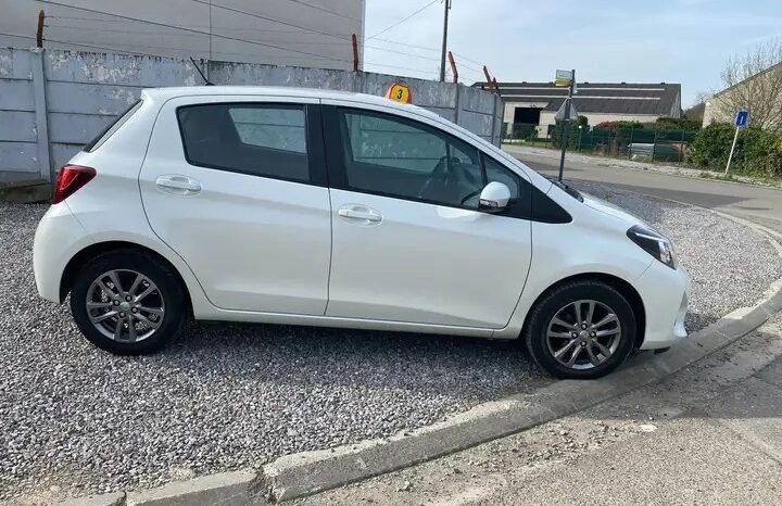 Toyota Yaris 1.33i complet