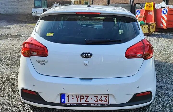 Kia Ceed / 1.4i complet