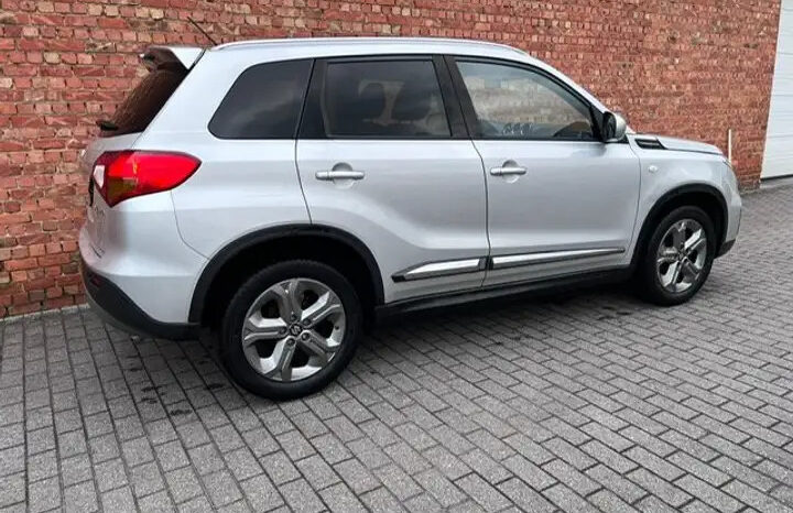 Suzuki  Vitara 1.6i complet