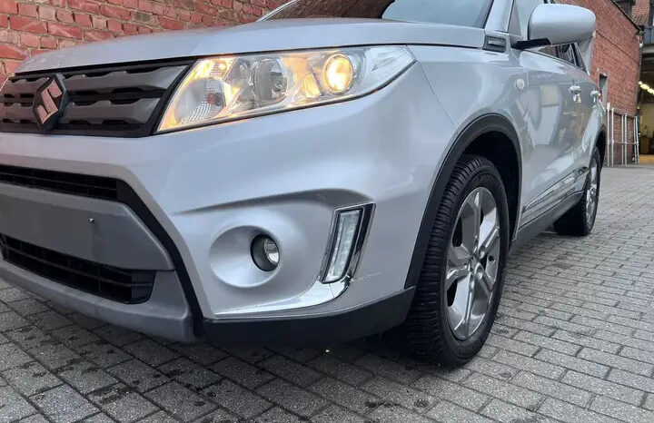 Suzuki  Vitara 1.6i complet