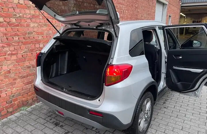 Suzuki  Vitara 1.6i complet