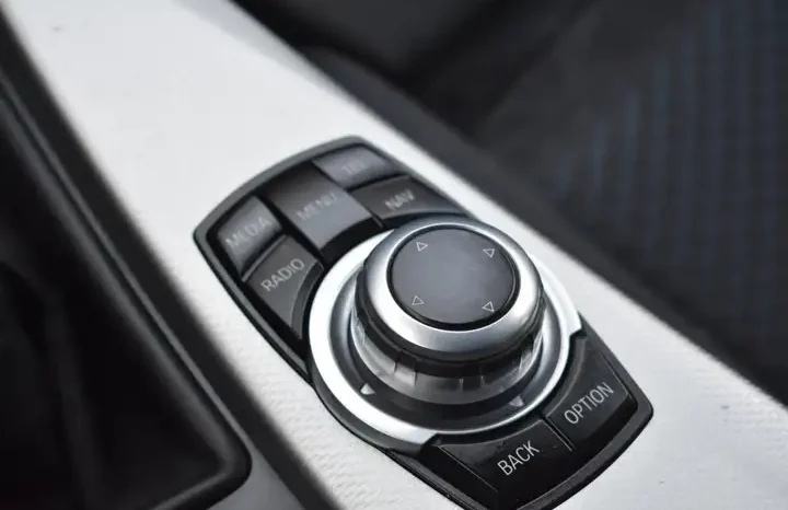 BMW 318i complet