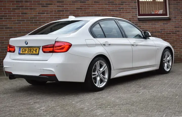BMW 318i complet