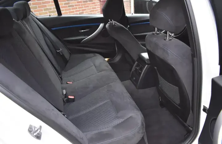 BMW 318i complet