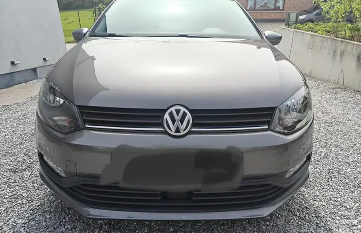 Volkswagen    Polo 1.2 complet