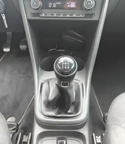 Volkswagen    Polo 1.2 complet