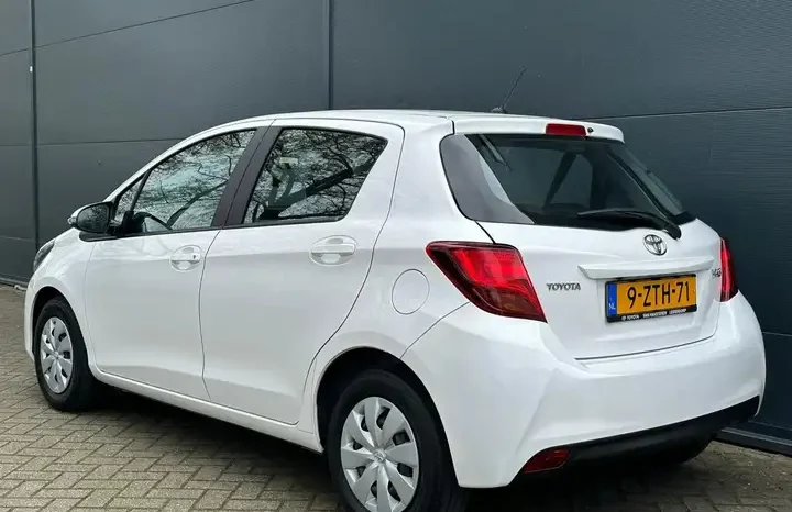 Toyota Yaris 1.0 complet