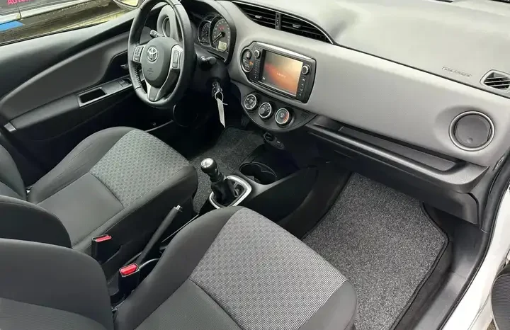 Toyota Yaris 1.0 complet