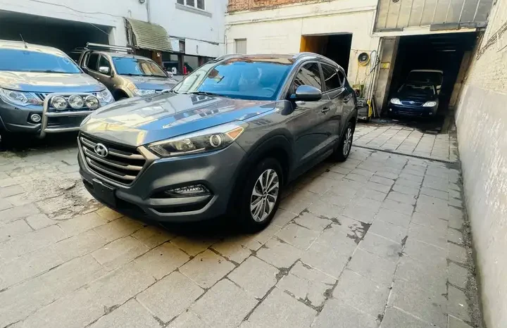Hyundai TUCSON complet