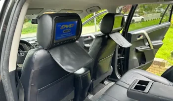 TOYOTA   RAV 4 complet
