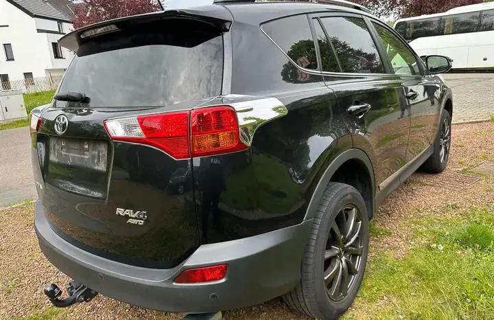 TOYOTA   RAV 4 complet