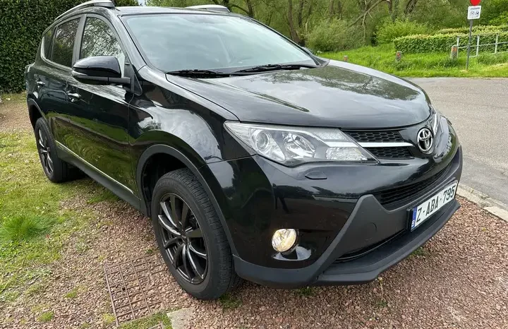 TOYOTA   RAV 4 complet