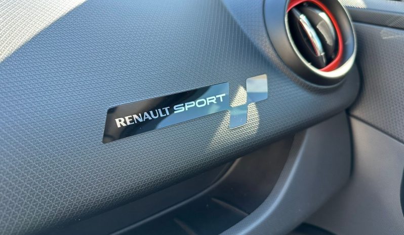 RENAULT Clio complet