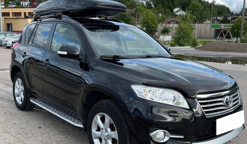 TOYOTA   RAV4 2,0 complet