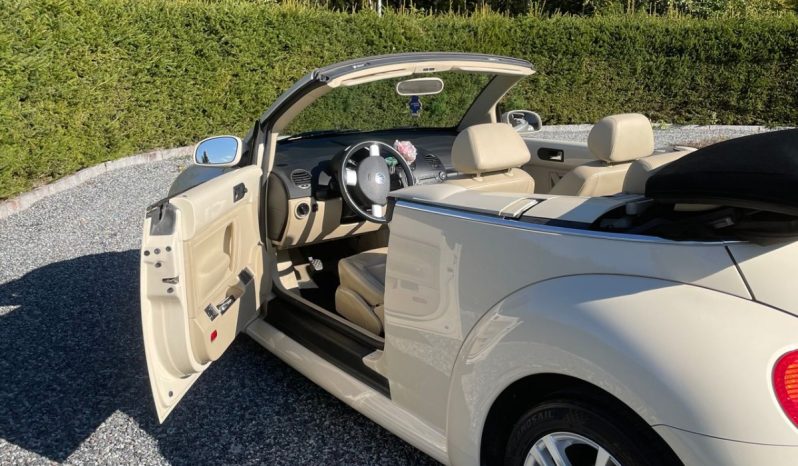 Volkswagen Beetle CABRIOLET 2003 complet