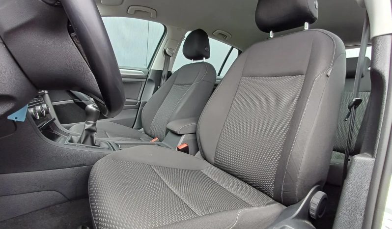 Volkswagen  Golf VII Lim. Trendline complet