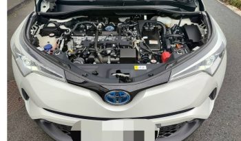 TOYOTA C-HR  122H GRAPHIC 2WD E-CVT MC19 HYBRIDE 2019 complet