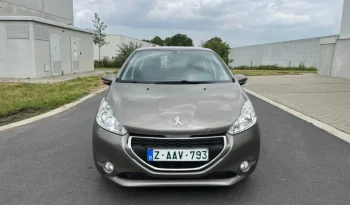 Peugeot 208 1.2 complet
