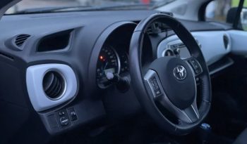 TOYOTA  YARIS III phase 2 1.5 complet