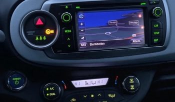 TOYOTA  YARIS III phase 2 1.5 complet