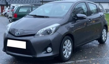 TOYOTA  YARIS III phase 2 1.5 complet