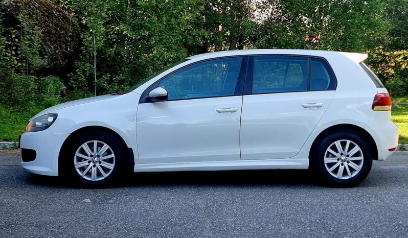 Volkswagen   Golf 1.6 complet