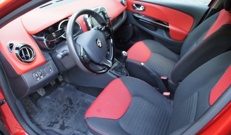 RENAULT  CLIO complet