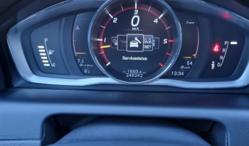 VOLVO XC60 2.4-190 D AWD R-DESIGN complet