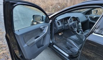 VOLVO XC60 2.4-190 D AWD R-DESIGN complet